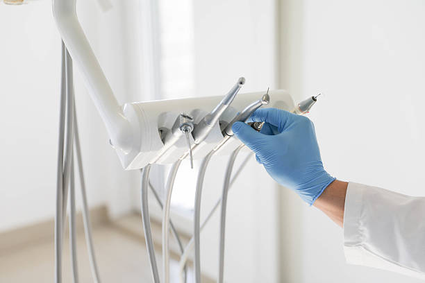 24/7 Emergency Teeth Whitening experts in Briarcliff, TX